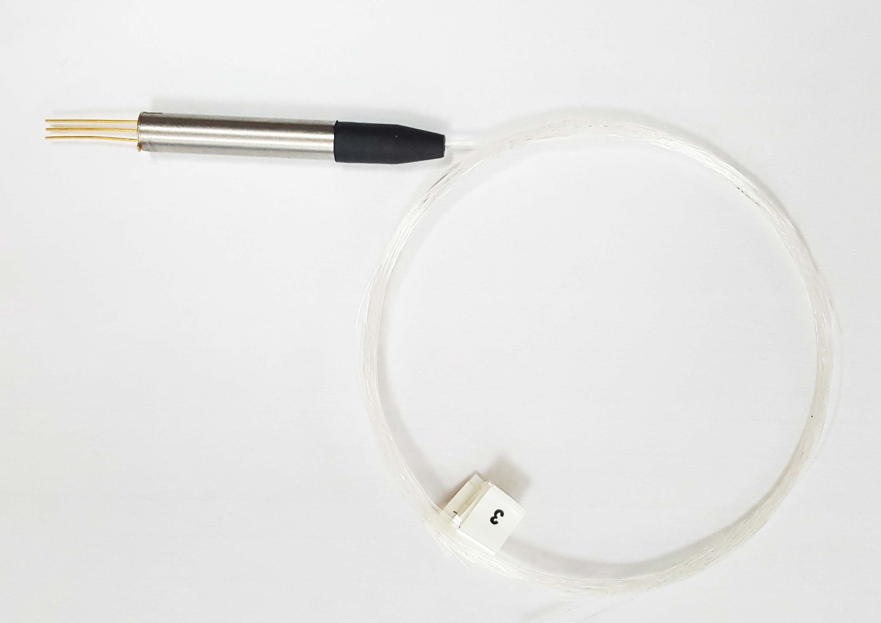 MEMS光開(kāi)關(guān)器件實(shí)拍